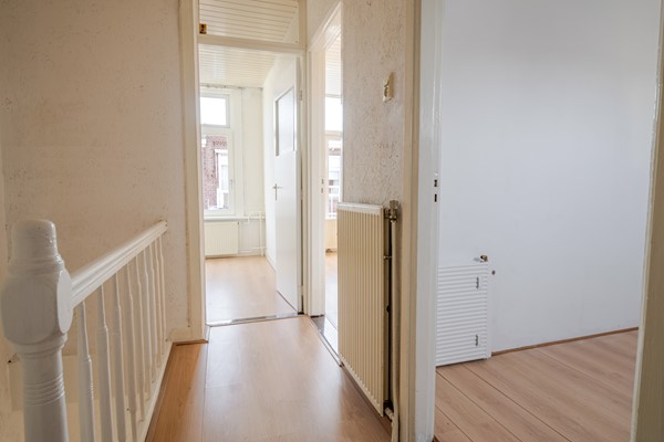 Medium property photo - Hendrik van Deventerstraat 158, 2563 XZ Den Haag